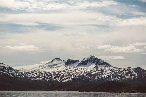 Noruega Montañas Paisajes Las Islas Lofoten Paisaje Escandinavo Natural Lugar — Foto de Stock