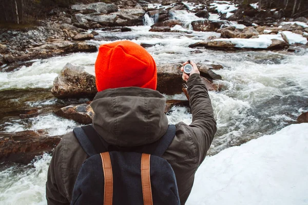 Traveler Man Holding Compass Background Mountain River Rocks Forest Shoot — Stock Photo, Image