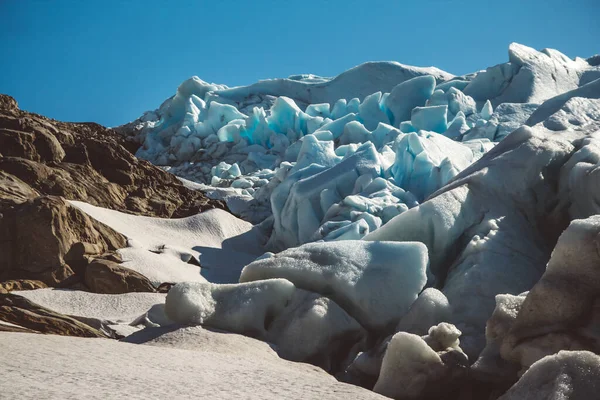 Belas Paisagens Nas Montanhas Paisagem Glaciar Svartisen Noruega Marcos Naturais — Fotografia de Stock