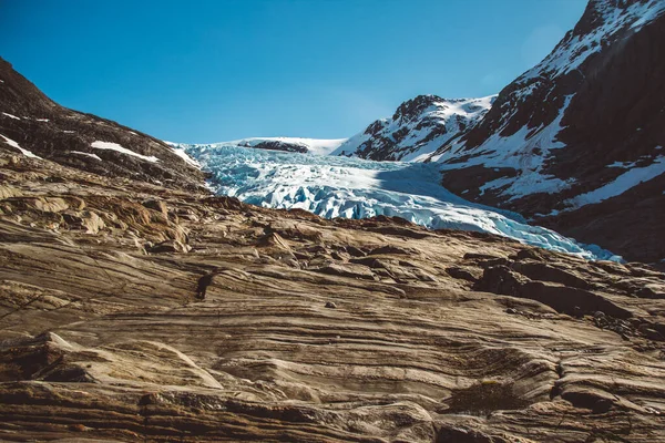 Hermoso Paisaje Las Montañas Paisaje Glaciar Svartisen Noruega Escandinava Naturaleza — Foto de Stock