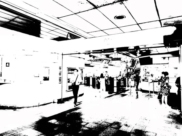 地铁站及城市旅客的景观黑白照片 — 图库照片