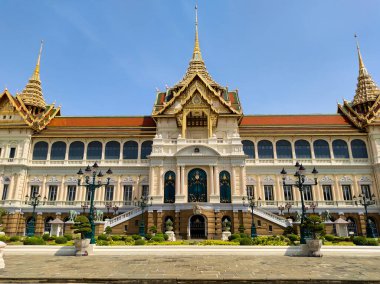 Büyük Saray Wat Phra KaewTemple of the Emerald Buddha, Tayland 'ın simgesi dünyanın dört bir yanından turistlerin ziyaret etmeyi özlemediği yer..