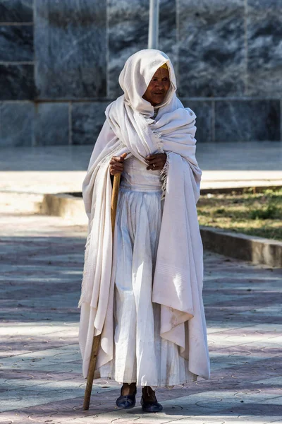 Aksum Ethiopia Feb 2020 Ефіопський Народ Церкві Богоматері Святої Марії — стокове фото
