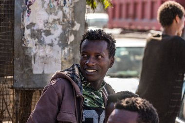 Addis Ababa, Etiyopya - 15 Şubat 2020: Addis Mercato, Etiyopya, Afrika 'nın en büyük pazarı.