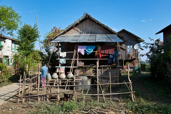 Inle Lake Mianmar 2019 Nov Faúszó Házak Mianmari Shan Inle — Stock Fotó