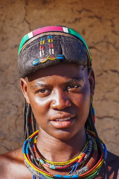 Opuwo Namíbia Julho 2019 Mulher Himba Não Identificada Com Colar — Fotografia de Stock