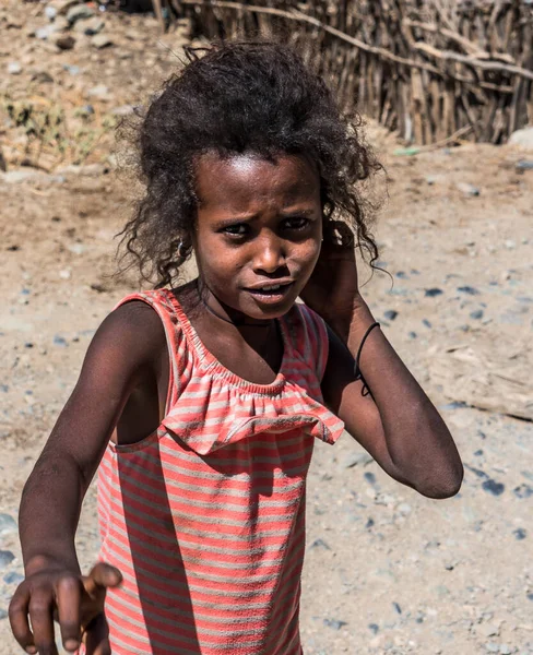 Aksum Ethiopia Feb 2020 Ethiopian Girl Road Axum Simien Mountains — Stock Photo, Image