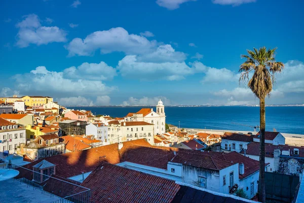 View Alfama Old Neighborhood Lisbon Portugal Overlook Portas Sol — Stockfoto