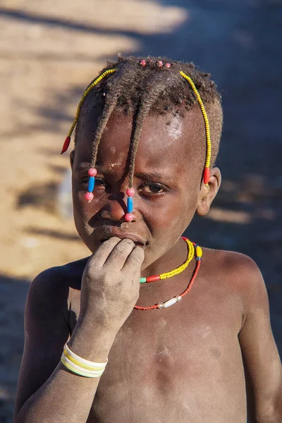 Opuwo Namibia Lug 2019 Giovane Bambino Himba Non Identificato Villaggio — Foto Stock