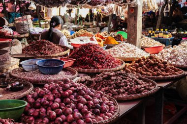 Pyin Oo Lwin, Maymyo, Myanmar 'daki gıda pazarı, Asya' daki eski Burma
