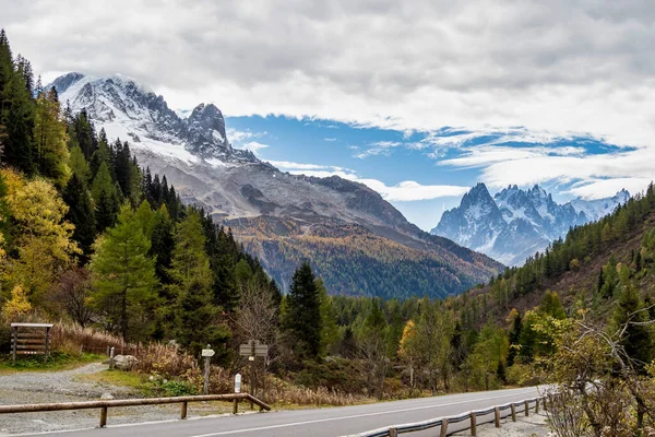 Sonbaharda Haute Savoie Nin Yüksek Dağları Fransa Vallorcine Yakınlarındaki Fransız — Stok fotoğraf