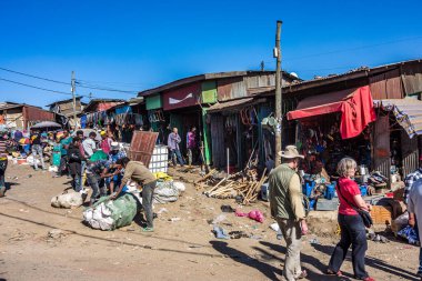 Addis Ababa, Etiyopya - 15 Şubat 2020: Addis Mercato, Etiyopya, Afrika 'nın en büyük pazarı.