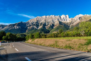 Saint Baudille et Pipet 'teki manzara manzarası, Vercors' taki Trieves yerel makamları birliği, Fransa Alpleri, Avrupa 'daki Fransa
