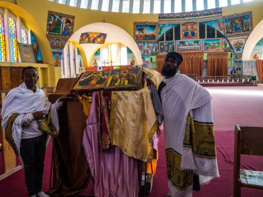 Aksum, Etiyopya - Şubat 09, 2020: Etiyopya Kilisesi, Etiyopya 'nın Axum kentindeki tüm Ortodoks Etiyopyalılar için en kutsal yer..