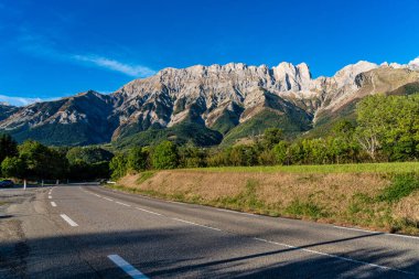 Saint Baudille et Pipet 'teki manzara manzarası, Vercors' taki Trieves yerel makamları birliği, Fransa Alpleri, Avrupa 'daki Fransa