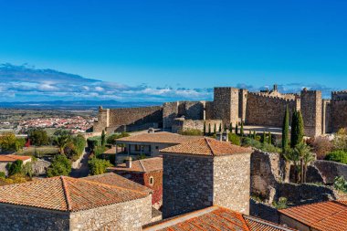 Trujillo Kalesi. Trujillo 'daki eski Arap Alcazaba, Caceres ili. İspanya 'nın Extramadura Bölgesi