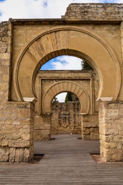Cordoba, İspanya - 01 Kasım 2019: Medina Azahara Sarayı, 936 yılında Abderraman III.