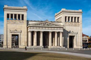 Münih, Almanya - 10 Ocak 2021: Konigsplatz - Kings Meydanı, eyalet başkenti Münih - Münih, Almanya