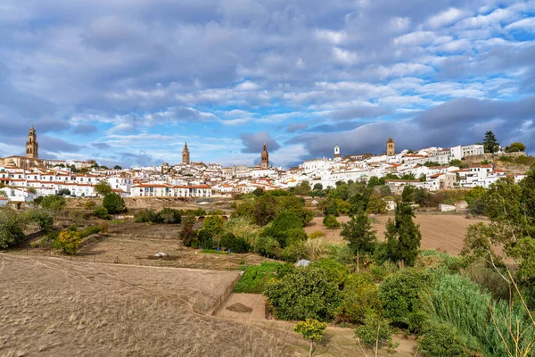 スペインのエストレマドゥーラ州バダホス市のJerez Los Caballeros — ストック写真