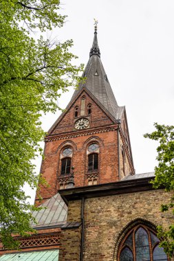 Flensburg Almanya 'nın kuzeyinde Schleswig Holstein eyâletinde, ünlü St. Mary Kilisesi' nin simgesi.
