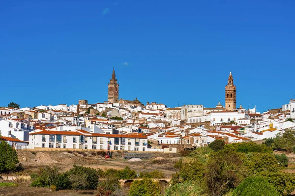 スペインのエストレマドゥーラ州バダホス市のJerez Los Caballeros — ストック写真