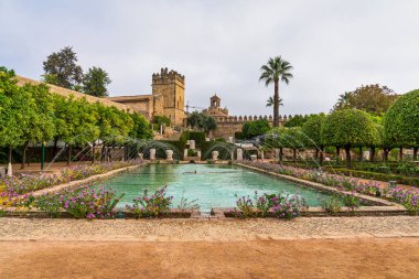 Cordoba, İspanya - 31 Ekim 2019: Alcazar of the Christian Monarchs, Alcazar de los Reyes Cristianos, Cordoba, Endülüs, İspanya