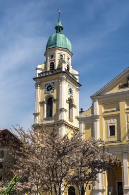 St. Joseph, Almanya 'nın Bavyera eyaletinde yer alan bir Katolik kilisesidir..