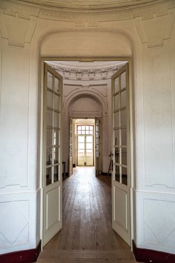 Elvas, Portekiz - Nisan 02, 2025: Portekiz 'in Alentejo kentindeki Elvas şehrinin kuzeyindeki Fort Nossa Senhora da Graca veya Fort Conde Lippe.