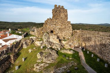 Alegrete Kalesi, Castelo de Alegrete Alentejo 'daki Alegrete eski kasabasında, Portekiz Avrupa' da