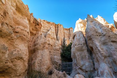 Ille sur Tet 'in Organları, ya da peri bacaları, Pyrenees Orientales' de, Katalonya 'da, Occitanie' de, Fransa 'da Avrupa' da