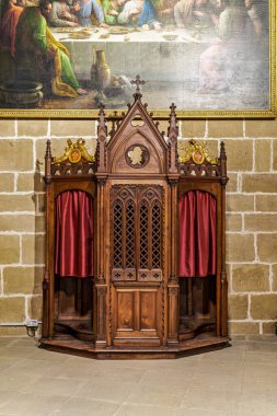 Pamplona, İspanya - 09 Ekim 2025: Katedral Saint Mary 'nin İçi, Katedral Metropolitana de Santa Maria Real Pamplona, Navarre, İspanya.