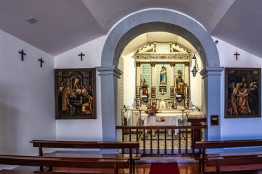 Viana do Castelo 'da bulunan Largo Vasco da Gama' daki Kutsal Candeias Kilisesi 1621 yılında Santo Homem Bom 'un (Kutsal İyi Adam) duası altında inşa edilmiştir. Portekiz