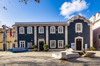 Casa da Baia (Portekizce: Casa da Baia), Portekiz 'in Setubal şehrinde 18. yüzyıla ait bir binadır. Turizm ve Tanıtım Merkezi.