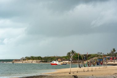 Atins Plajı, Barreirinhas, Maranhao, Brezilya. Arka planda Preguicas Nehri ve Atlantik Okyanusu.