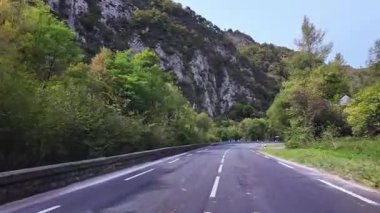 Col du Pourtalet, Fransa 'ya gidiyorum. Fransa 'nın Bearn kentindeki Fransa Bisiklet Turu' nun sembolü olan Fransız Pirenesi 'ndeki dağ geçidi..