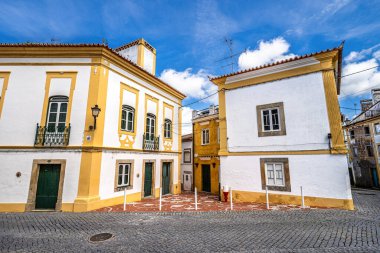 Largo Dr. Antonio Granja Meydanı, Portekiz, Avrupa 'nın Nisa şehrinde halka açık bir alan.
