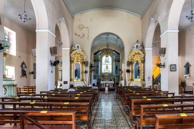 Sao Luis, Brezilya - 15 Ocak 2026: Aziz Vaftizci Yahya Kilisesi 'nin iç mimarı Igreja de Sao Joao Batista Brezilya' nın Maranhao eyaletinin tarihi merkezi Sao Luis 'de