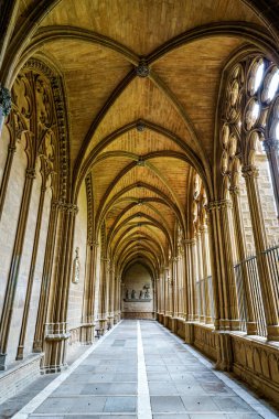 Pamplona, İspanya - 09 Ekim 2025: Katedral Saint Mary 'nin İçi, Katedral Metropolitana de Santa Maria Real Pamplona, Navarre, İspanya.