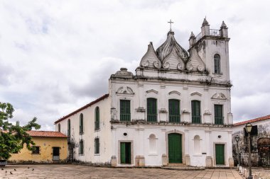 Sürgündeki Meryem Ana Kilisesi, Esterro mahallesinde, Sao Luis 'in tarihi merkezi, Maranhao, Brezilya' nın kuzeydoğusu, Güney Amerika