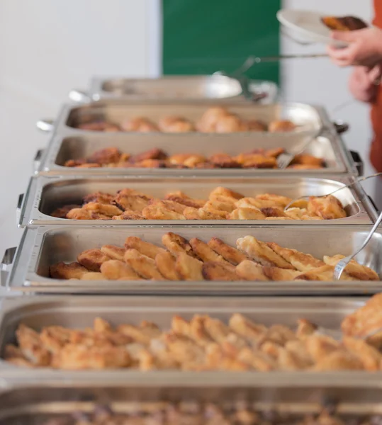 Catering Comida para una fiesta de cumpleaños —  Fotos de Stock