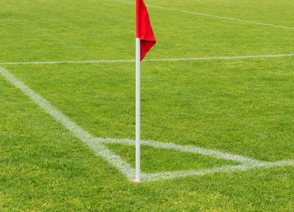 Bandeira de canto em um campo de futebol — Fotografia de Stock
