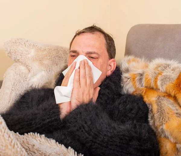 Man Lies Couch Covid Symptoms Cold Angora Sweater Fur Blanket — Stock Photo, Image