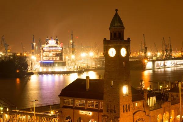 Hamburg hamn — Stockfoto