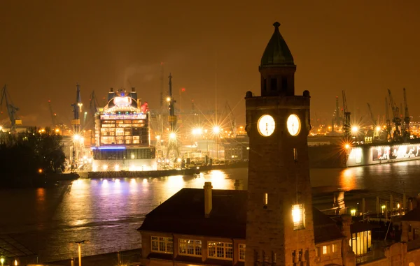 Porto de Hamburgo — Fotografia de Stock