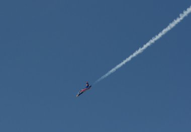 Red Bull uzak jetler hava gösterisi
