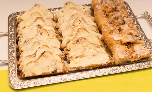 Christmas cake with butter — Stock Photo, Image