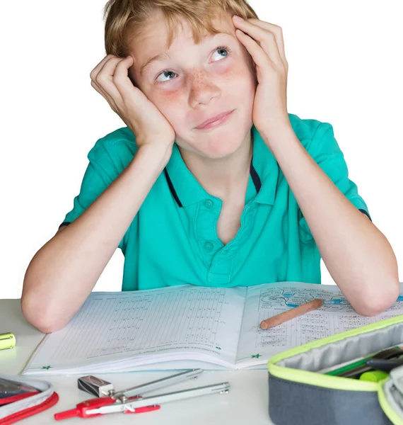 Niño practicando inglés para un trabajo de inglés en la escuela — Foto de Stock