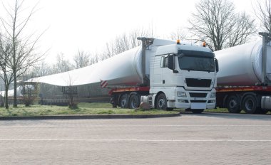 Rüzgar santralinin ağır taşımacılığı