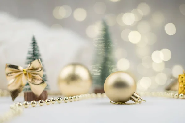 Árboles Navidad Decorativos Decorados Regalos Para Nuevo Año Fondo Luces — Foto de Stock