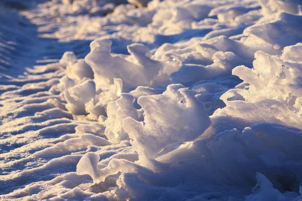 Cubierta de nieve azul . — Foto de Stock